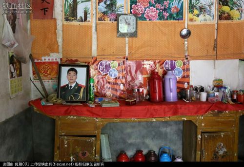 新澳天天开奖资料大全600tK和男生带妈妈遗照高考与带着妈妈遗像上清华